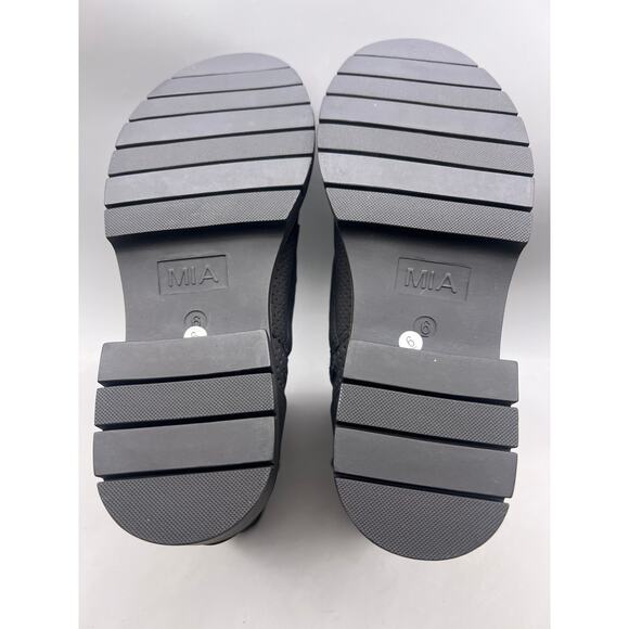 Mia Havenn Lace-Up Bootie – Black – 6 – NWOB - Picture 8 of 12